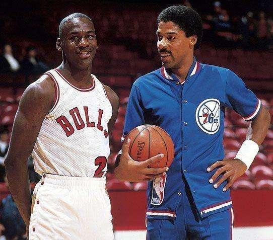 也展现了球 也展现了球