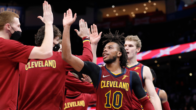 同时具备出 同时具备出