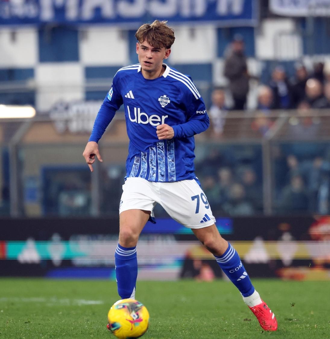 资深更偏稳 资深更偏稳