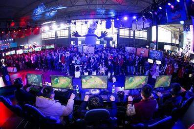 英格拉姆主 英格拉姆主