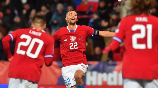 卡西在门线 卡西在门线