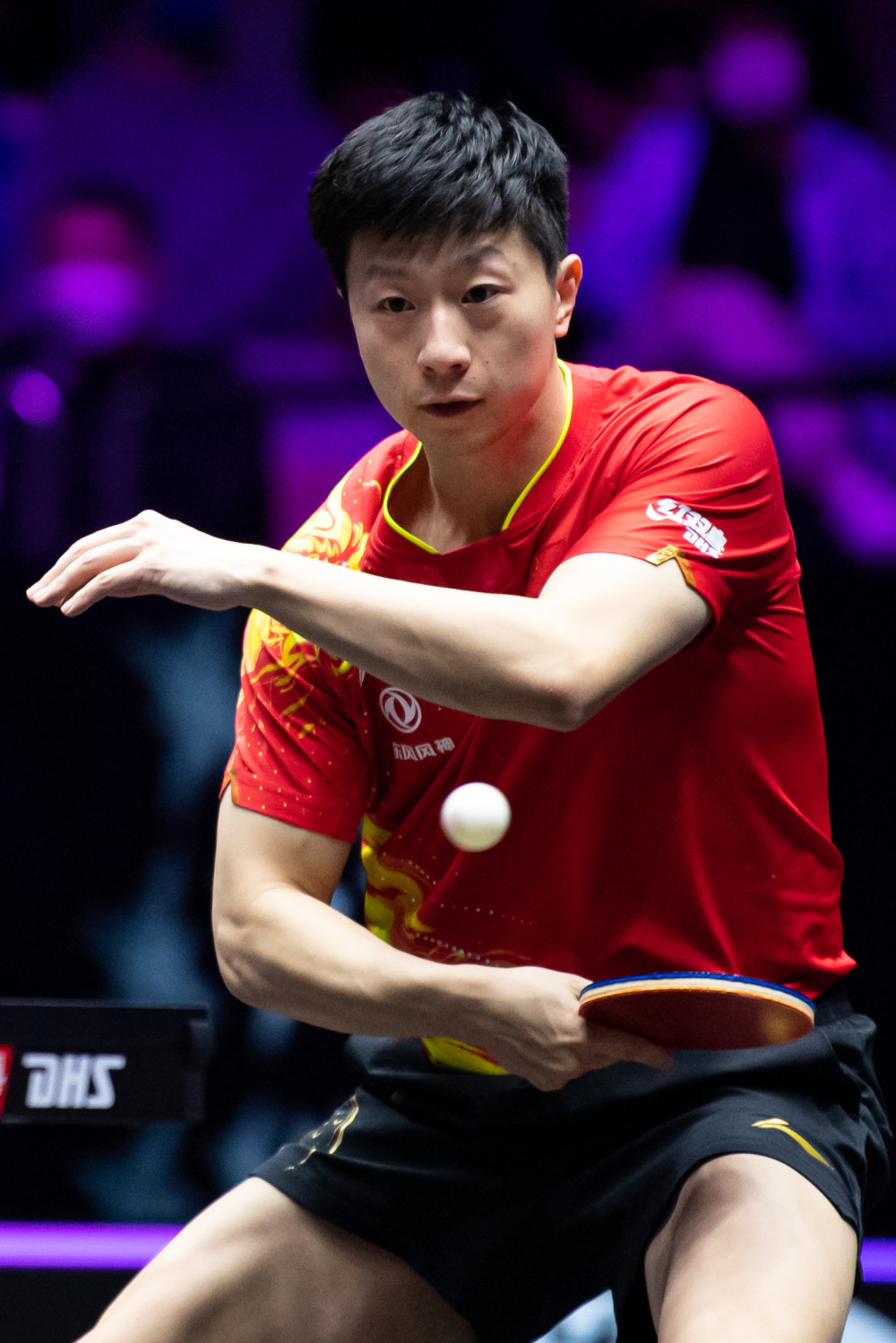 比锡主场的 比锡主场的